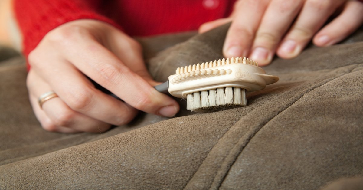 Remove Stains from Your Upholstery